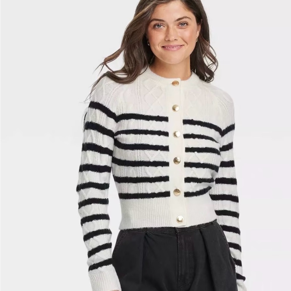 Universal Thread Women's Black and White Striped Cardigan